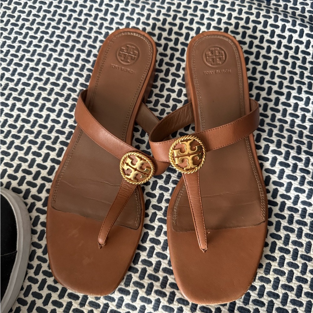 Tory Burch Brown Leather Sandals with Gold Logo